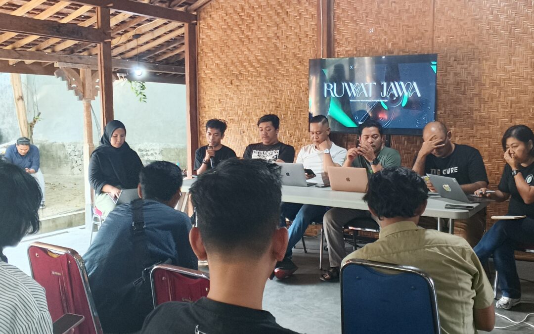 Diskusi publik WALHI Region Jawa bersama jaringan masyarakat sipil